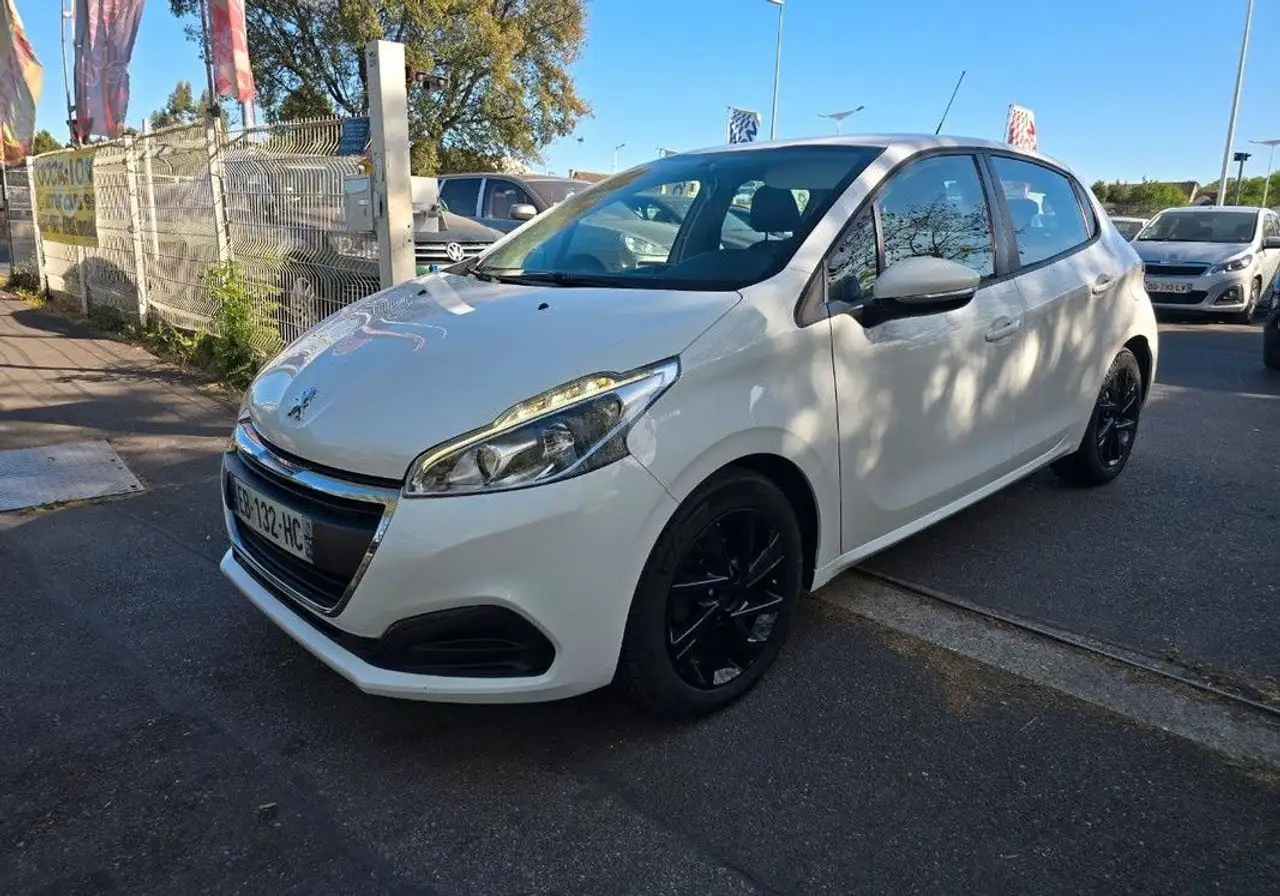 Peugeot 208 1.6l blueHDI 75ch Active