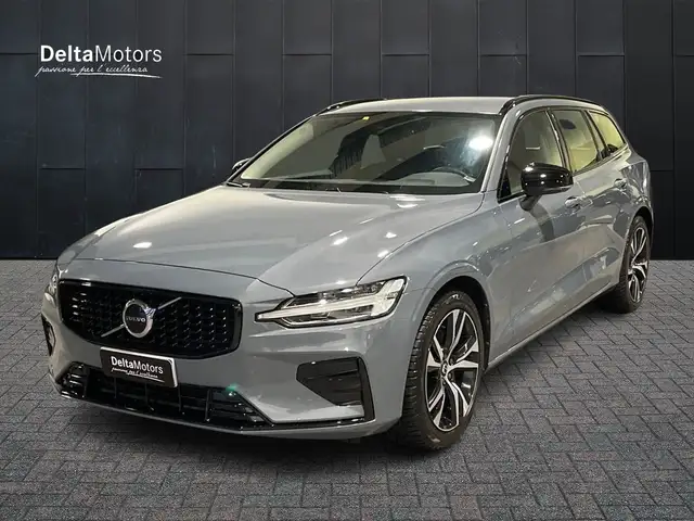 Volvo V60 II 2023 - V60 2.0 b4 Plus Dark auto