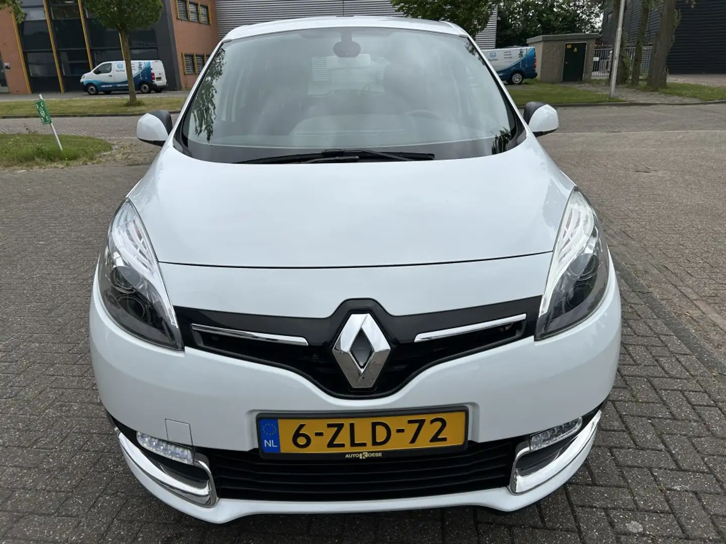 Renault Grand Scenic 2.0 Bose 140PK CLIMA CRUISE TRHK DEALER NAP! Wit - 2