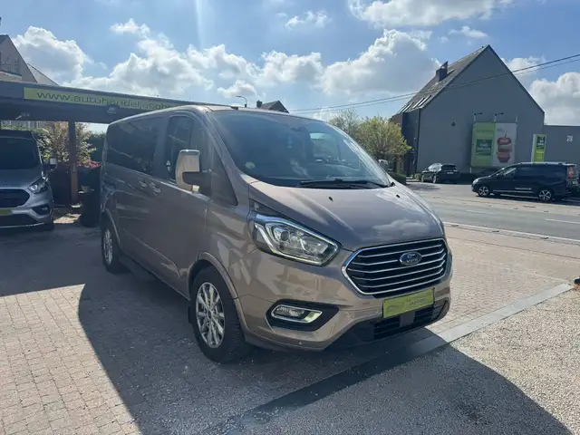 Ford Tourneo Custom 2.0 TDCi * L1 * Titanium * 8 ZITPL * GPS * DODEHOEK * 2 SCHUIFDEUREN