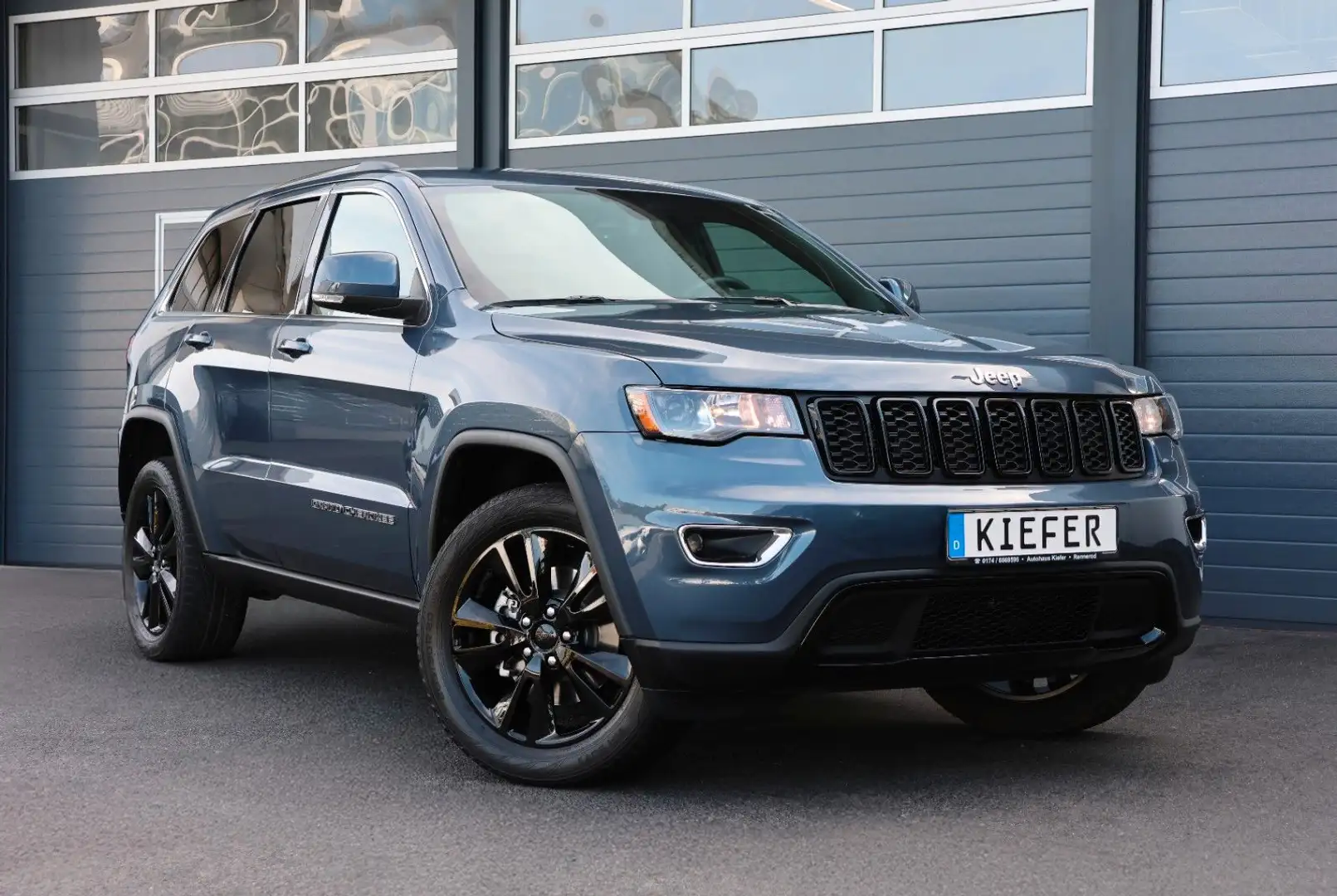 Jeep Grand Cherokee 3.6/4x4/H&K/SHZ/LHZ/TTW/KAMERA/20 Blau - 1