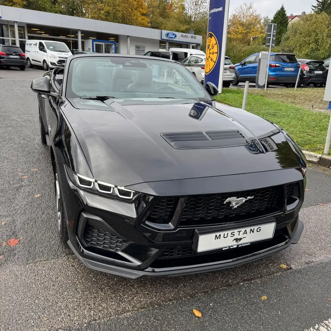 Ford Mustang Convertible 5.0 Ti-VCT V8 GT Schwarz - 2