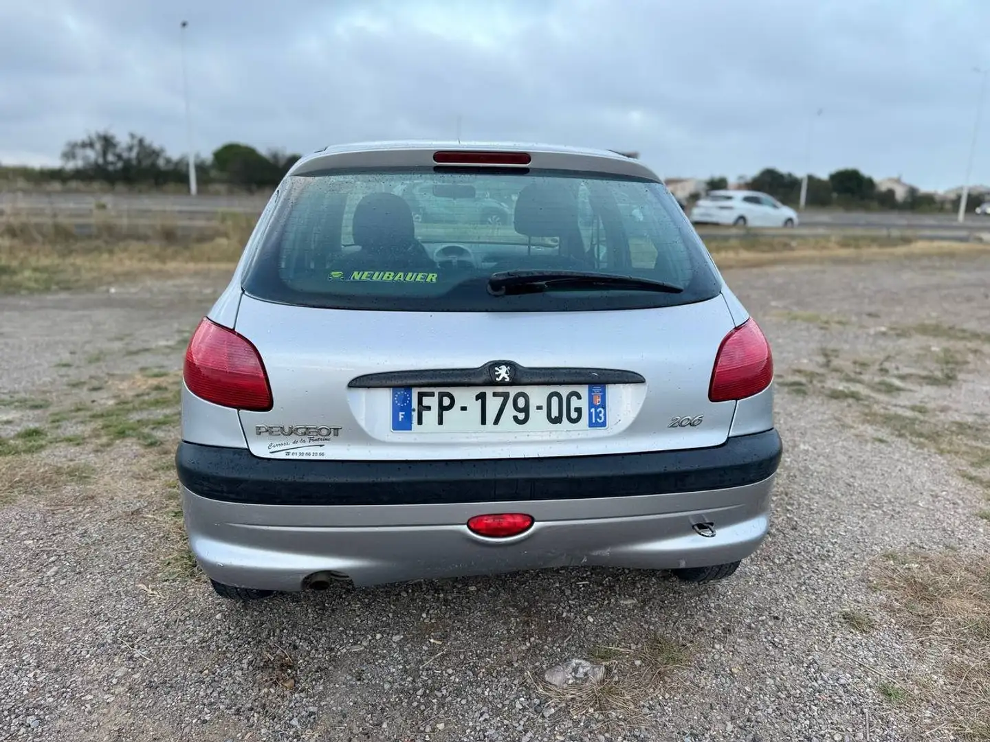 Peugeot 206 206 1.4i XR Présence Grau - 2