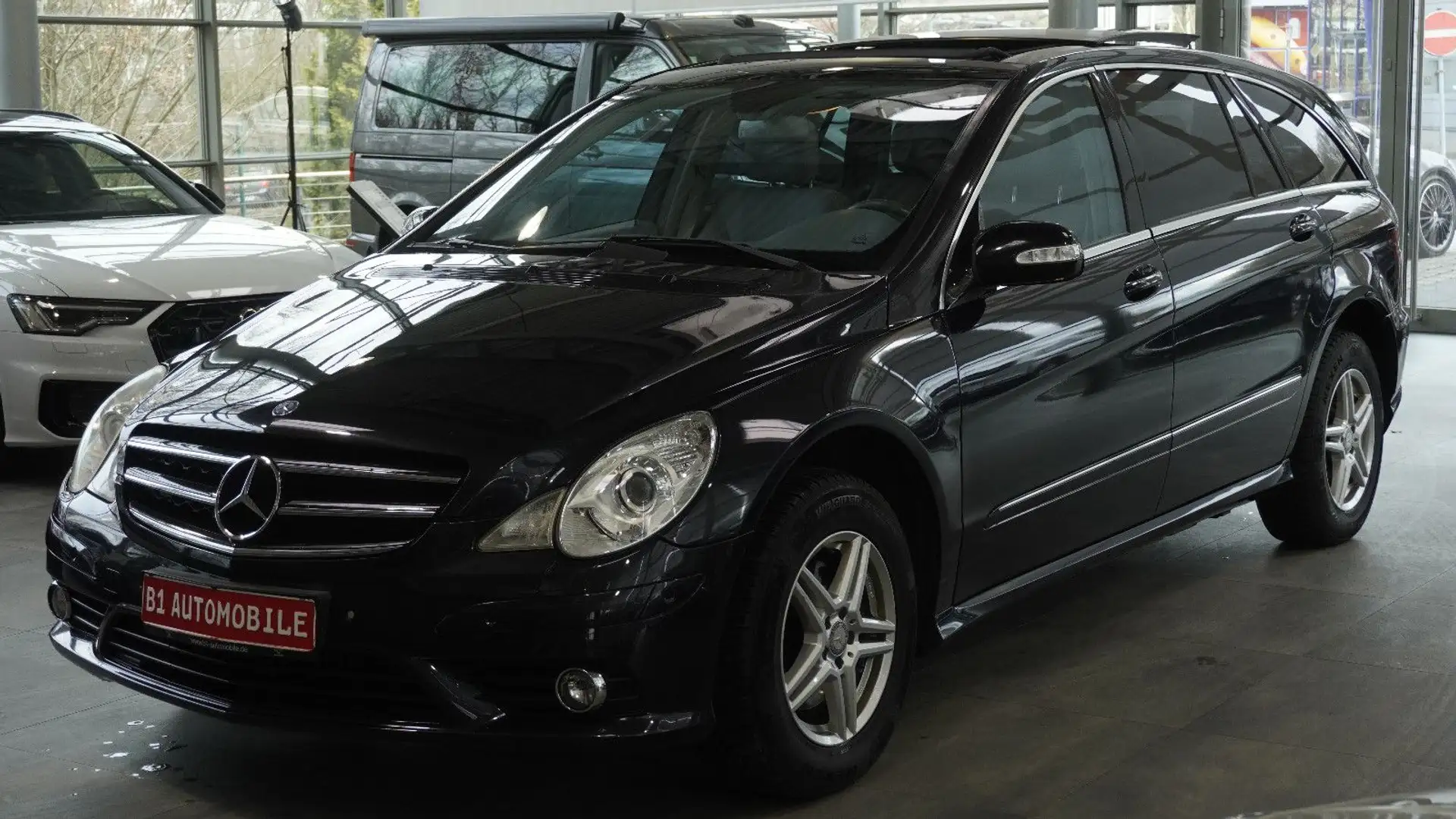 Mercedes-Benz R 300 L CDI*20"*BI-XENON*PANO*6-SITZ*STHZ*H&K* Negro - 1