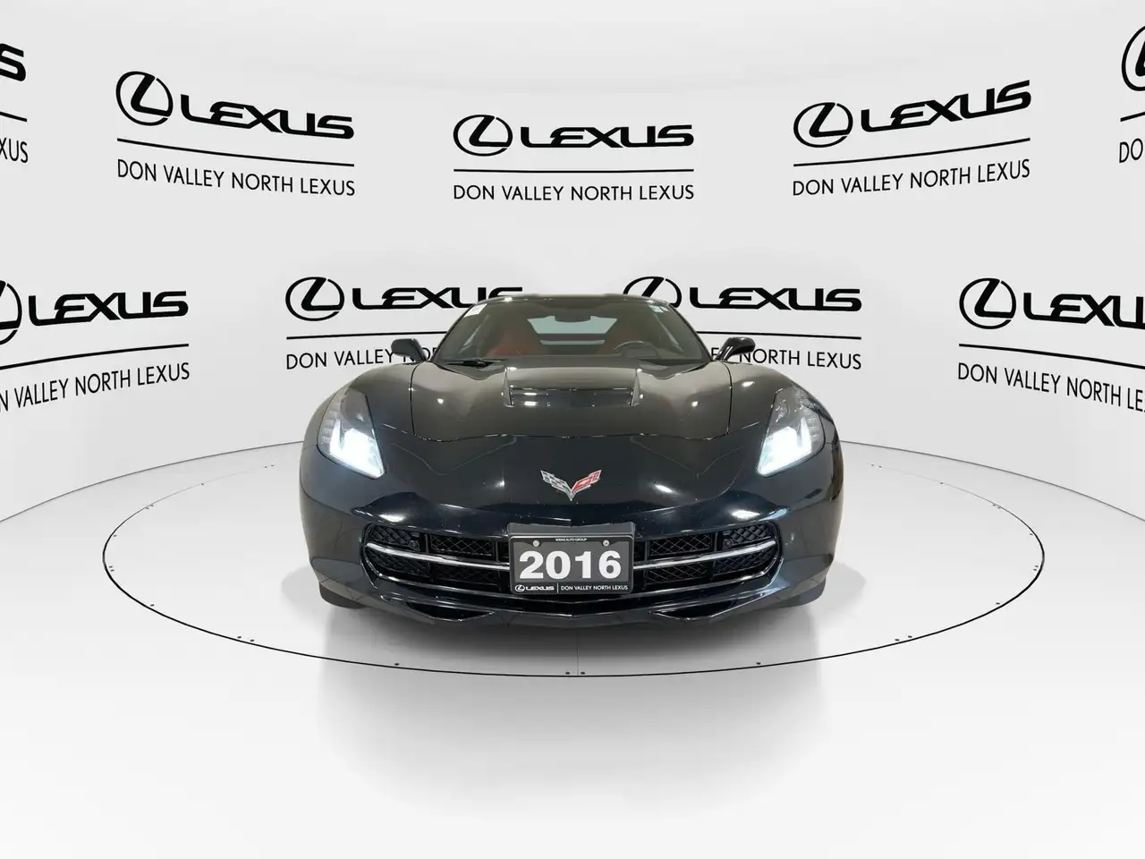 Chevrolet Corvette снимка Chevrolet Corvette