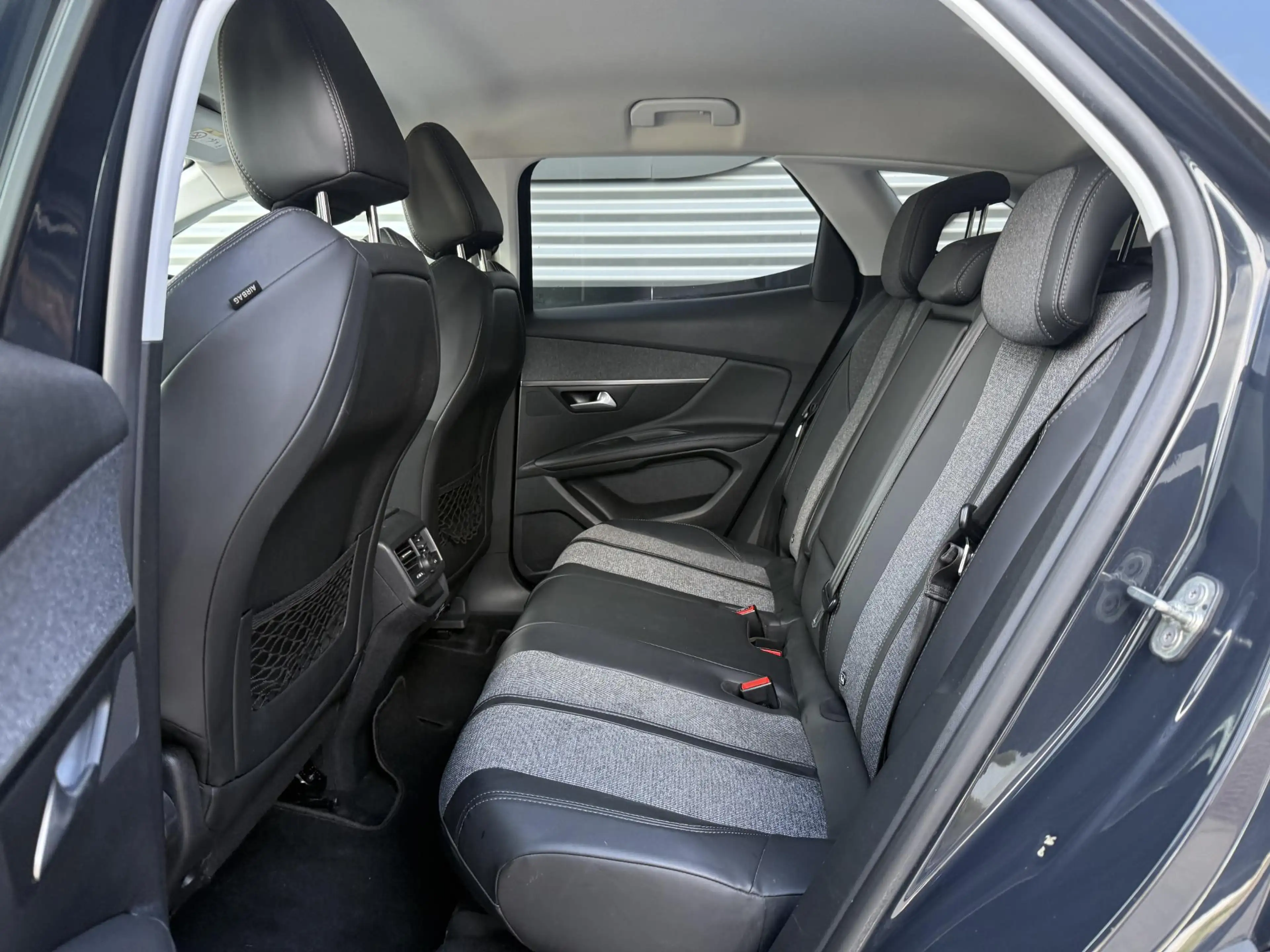 Peugeot 3008 1.2 PureTech Allure 2e Eigenaar|Navi|Camera|Trekha — photo 10