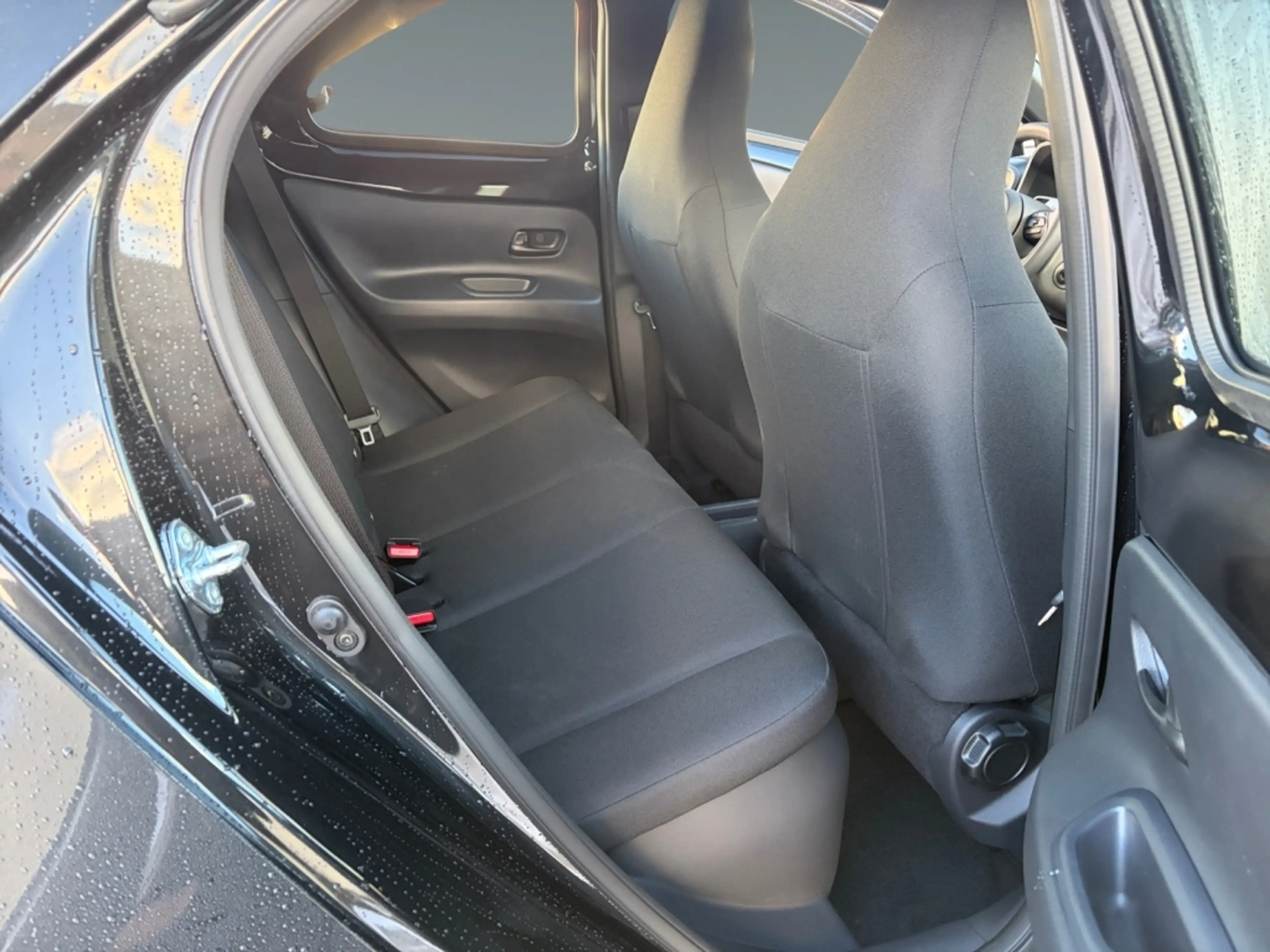Toyota Aygo X AYGO X 1,5 l Active CVT — photo 14