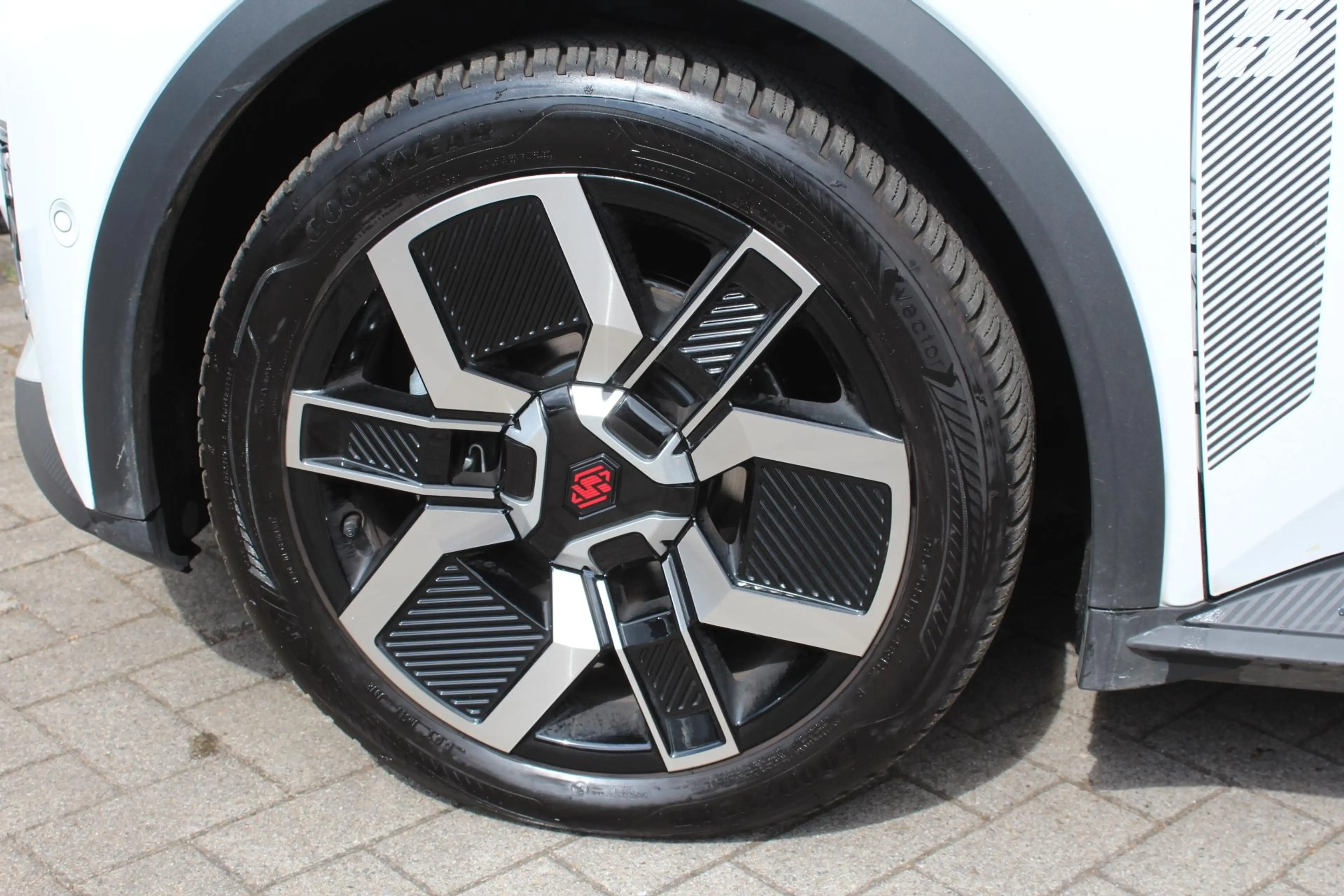 Renault R 5 Comfort Range Techno 52 kWh 150 pk — photo 10