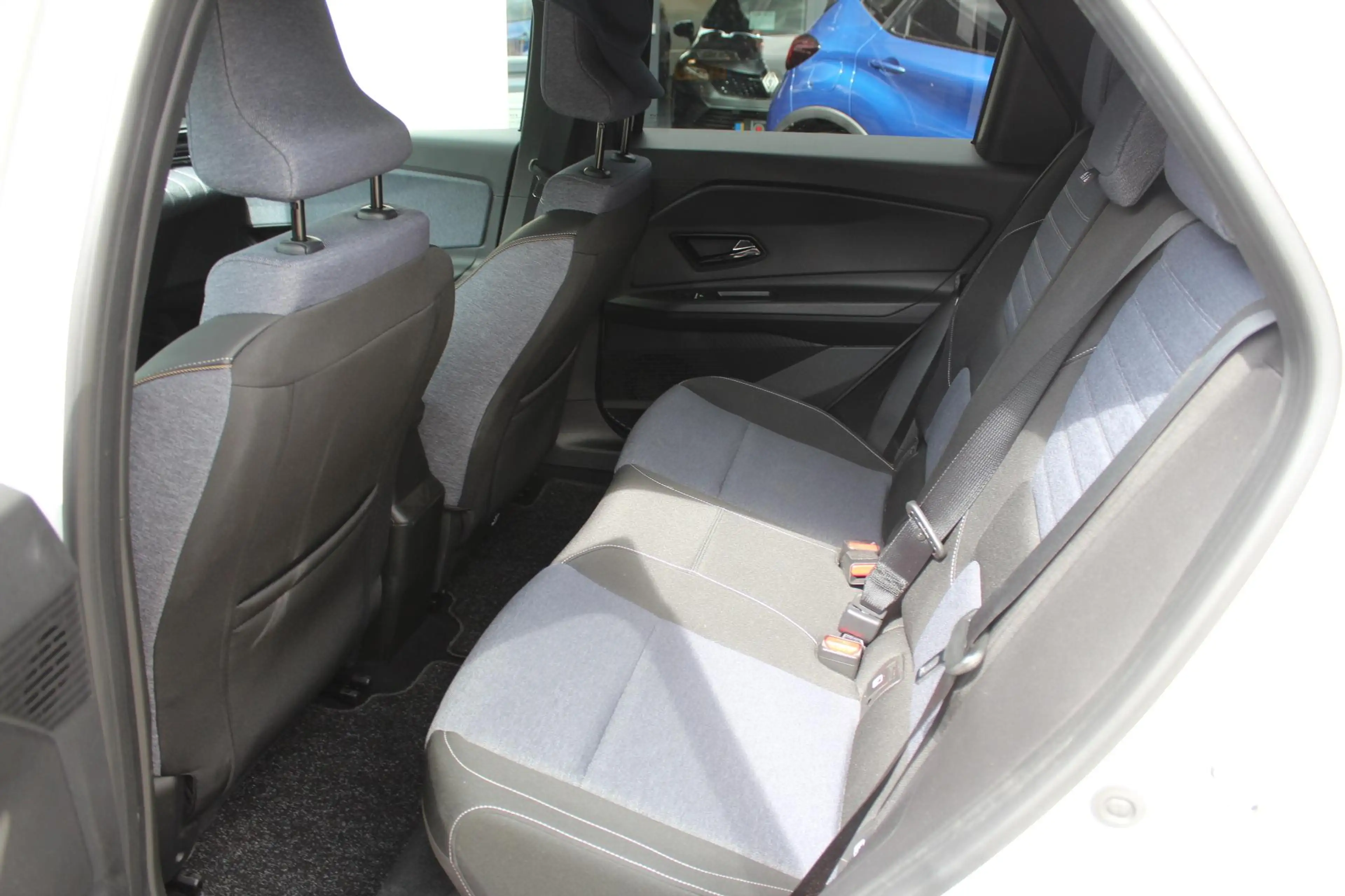 Renault R 5 Comfort Range Techno 52 kWh 150 pk — photo 15