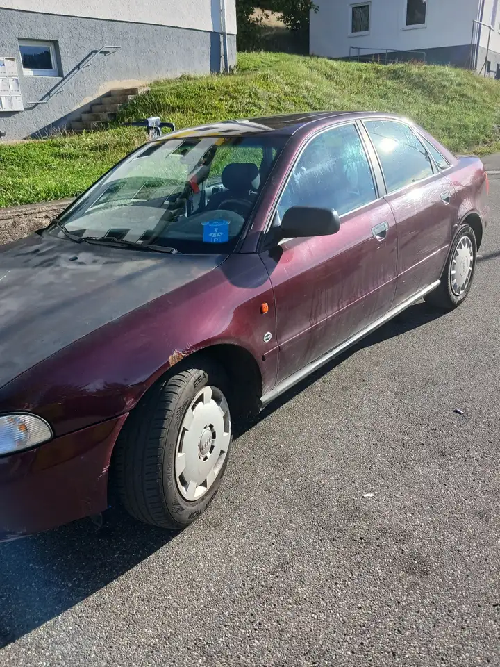 Audi A4 1.6, foto 11