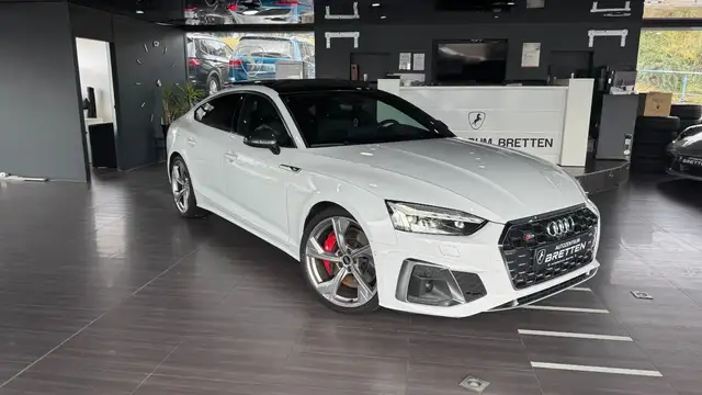Audi S5