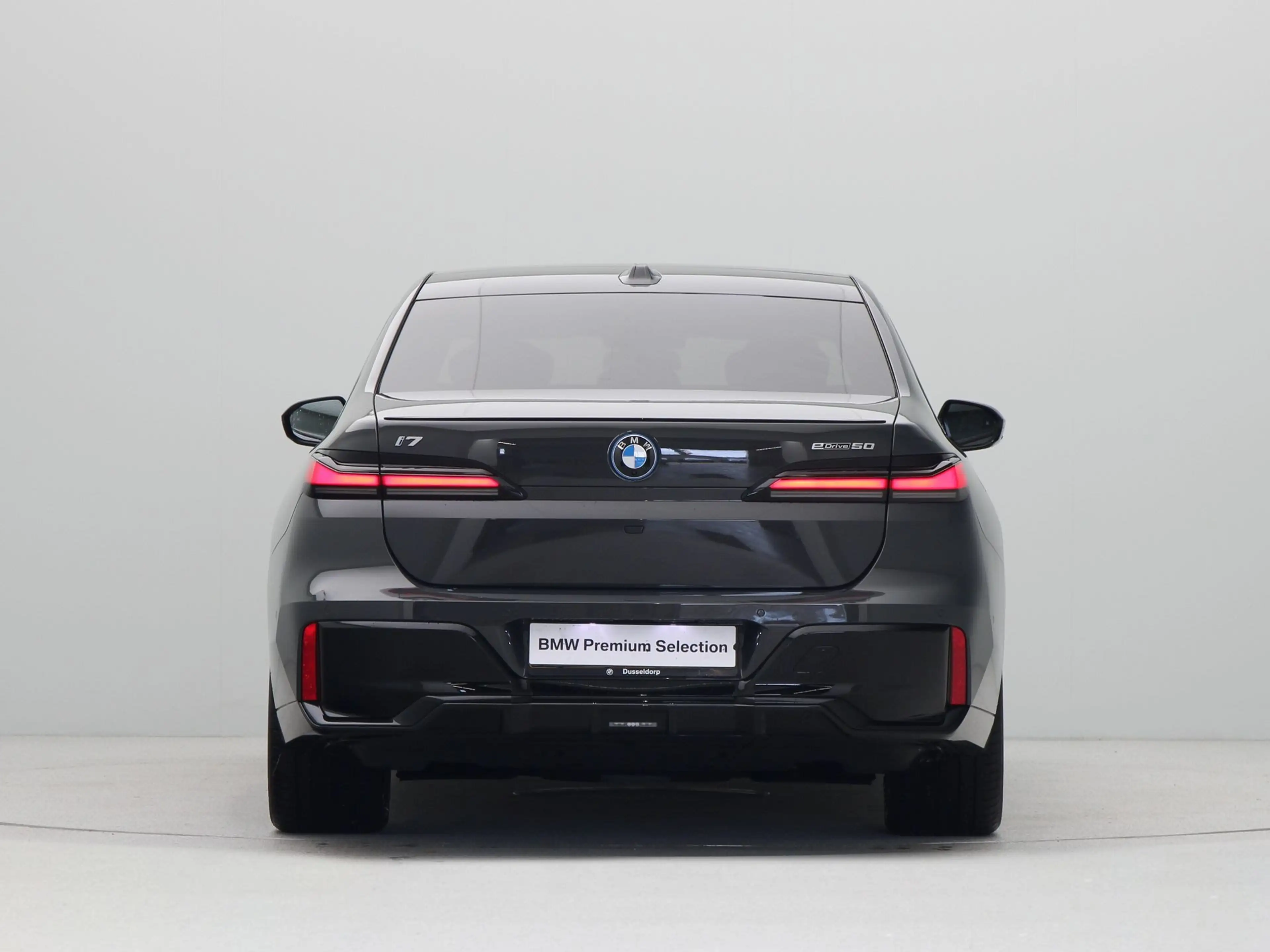 BMW i7 eDrive50 106 kWh — photo 10