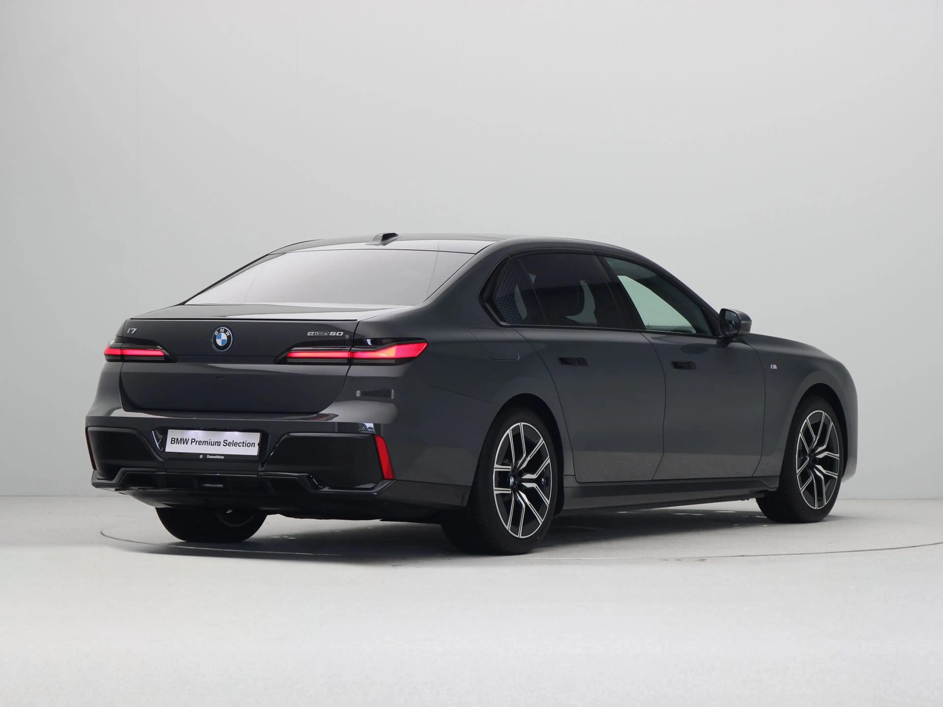 BMW i7 eDrive50 106 kWh — photo 9