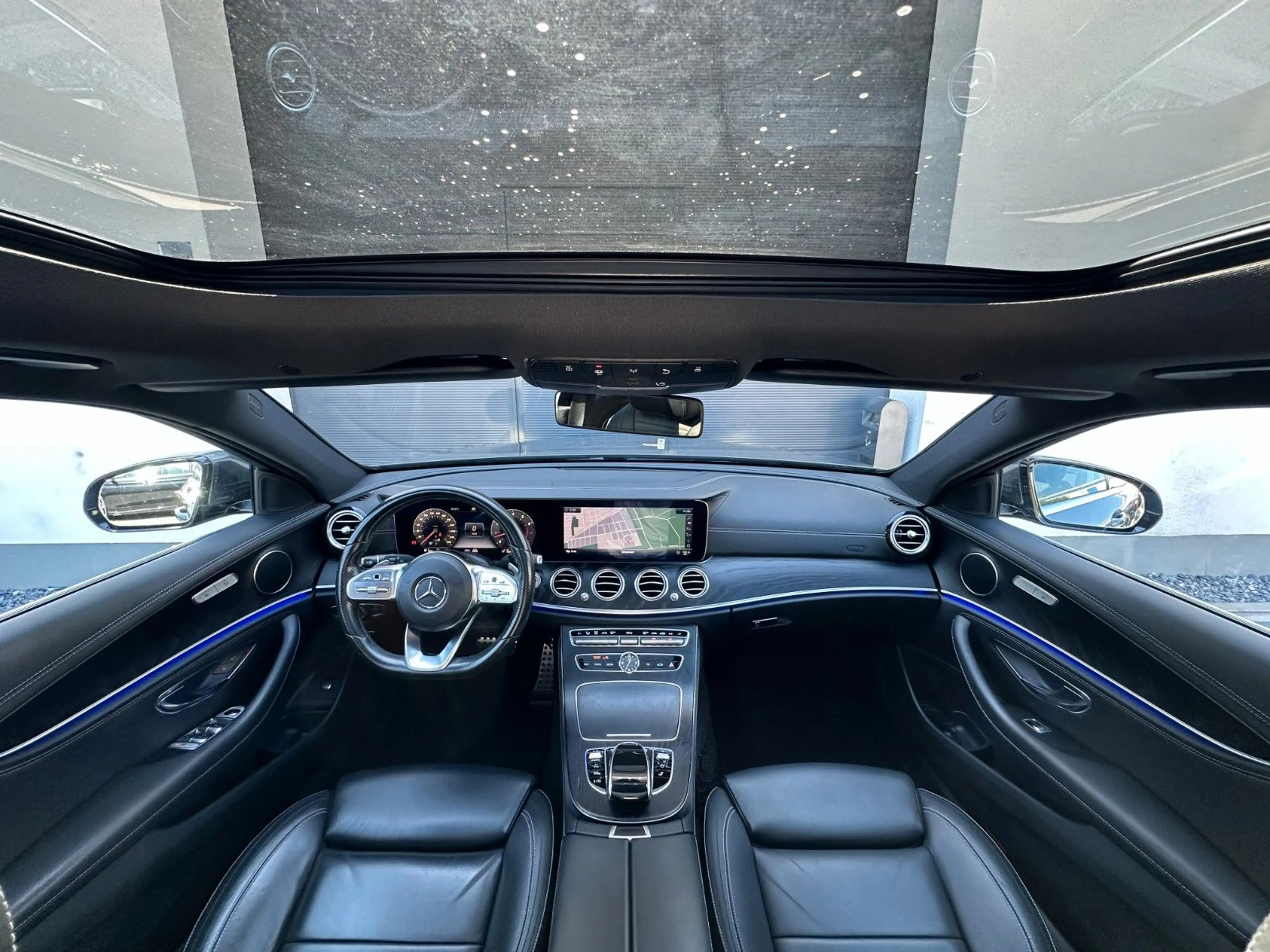 Mercedes-Benz E 450 4Matic*AMG-LINE*PANO*MULTI-BEAM*ACC+*360° — photo 3