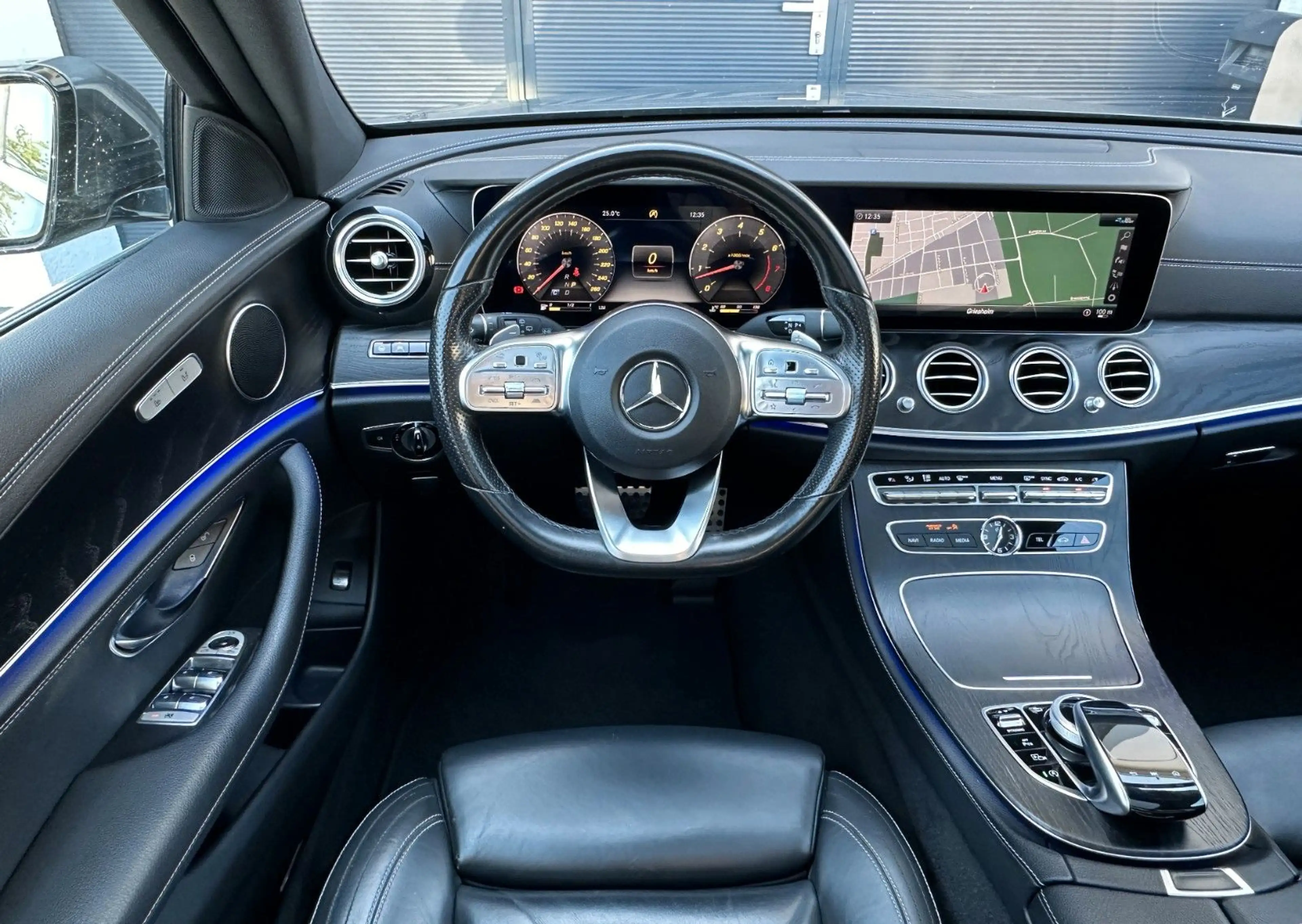 Mercedes-Benz E 450 4Matic*AMG-LINE*PANO*MULTI-BEAM*ACC+*360° — photo 12