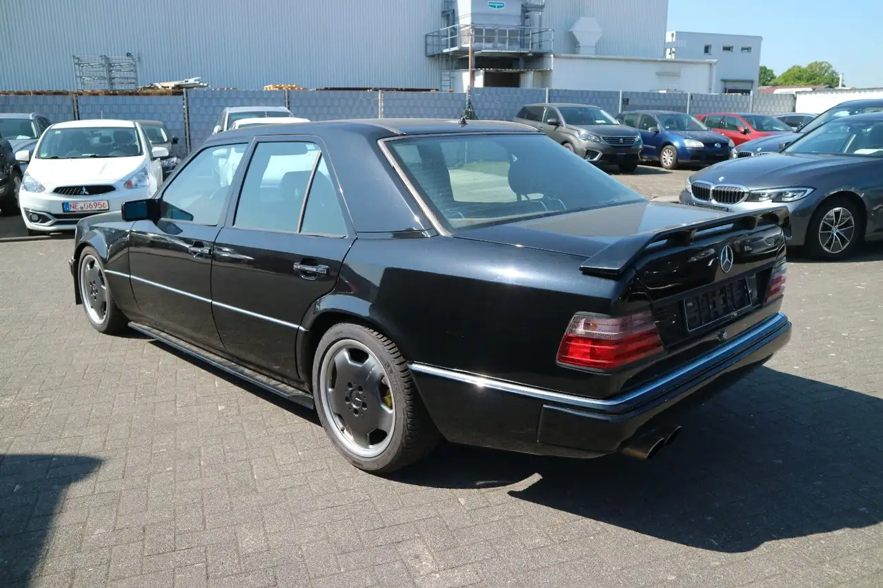 Mercedes-Benz 300 E 24V Lim. Aut. AMG LEDER*TEMPOMAT*KLIMA*, foto 5