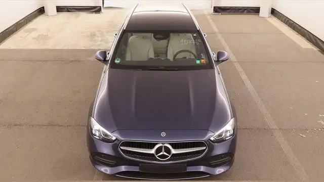 Mercedes-Benz C-Class view 8