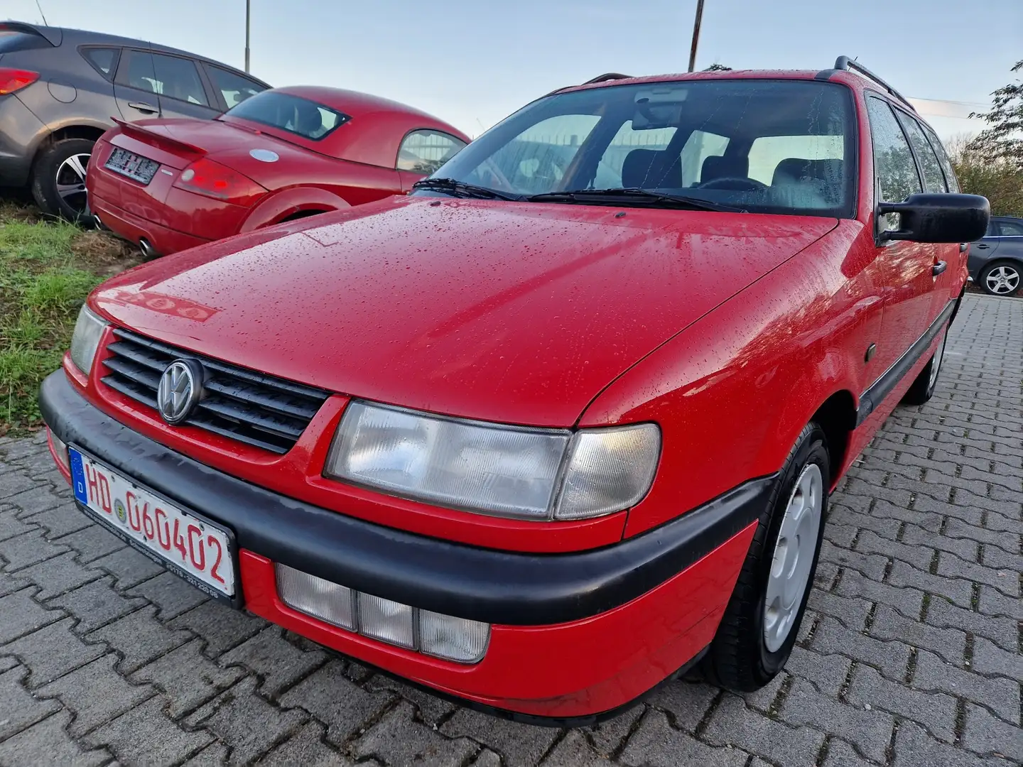 Volkswagen Passat Variant Passat 2.0 GL Rot - 1