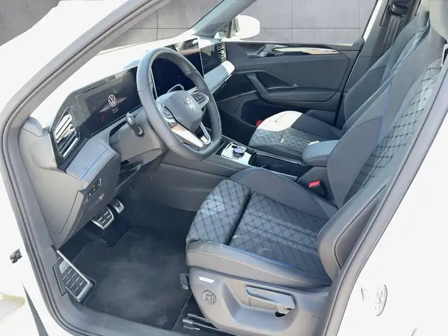 Volkswagen Tiguan view 9