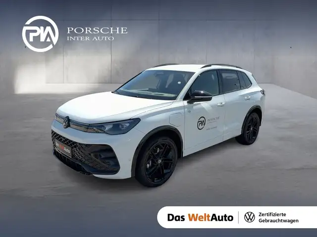 Volkswagen Tiguan main image
