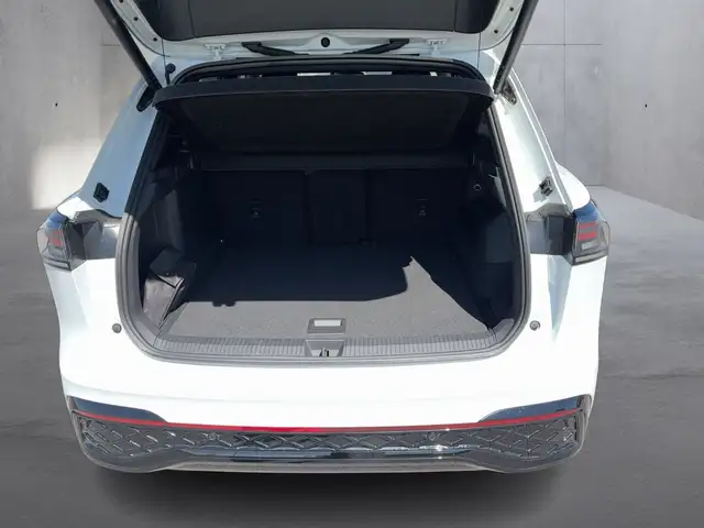Volkswagen Tiguan view 13