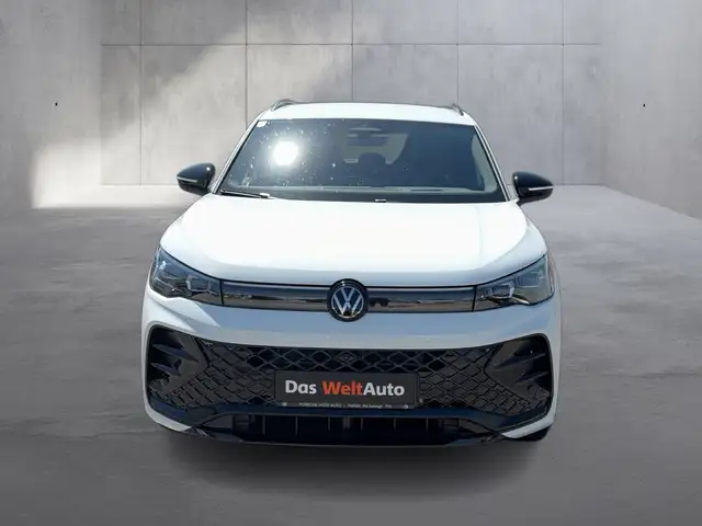 Volkswagen Tiguan view 8