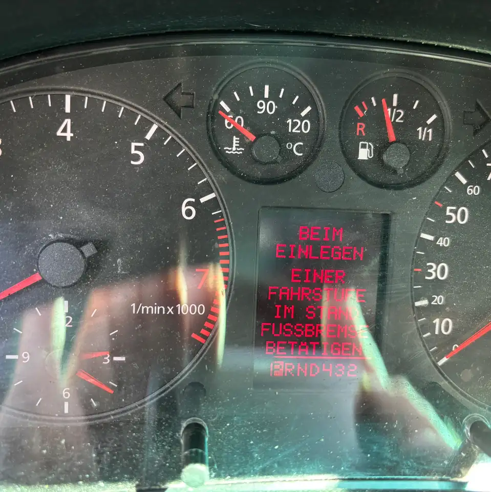 Audi A4 Avant 2.4, foto 6