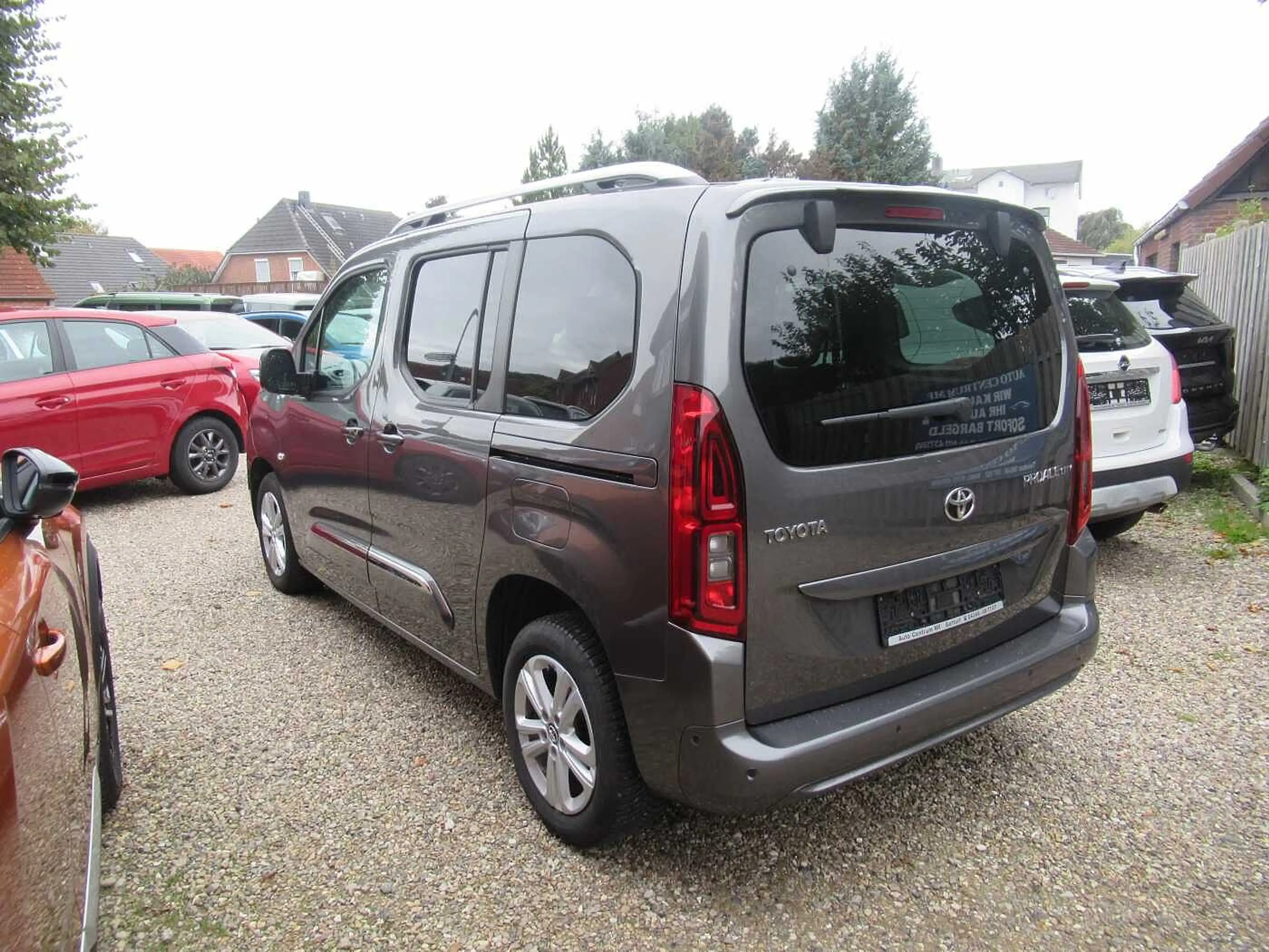 Toyota Proace City Verso 1.2 Turbo Team Deutschland — photo 6