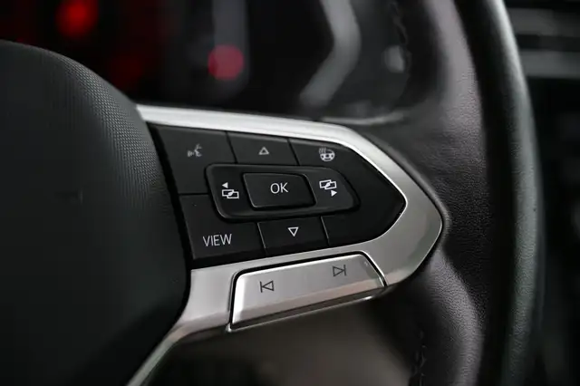 Volkswagen Tiguan view 26
