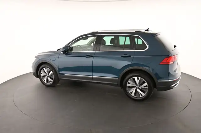 Volkswagen Tiguan view 7
