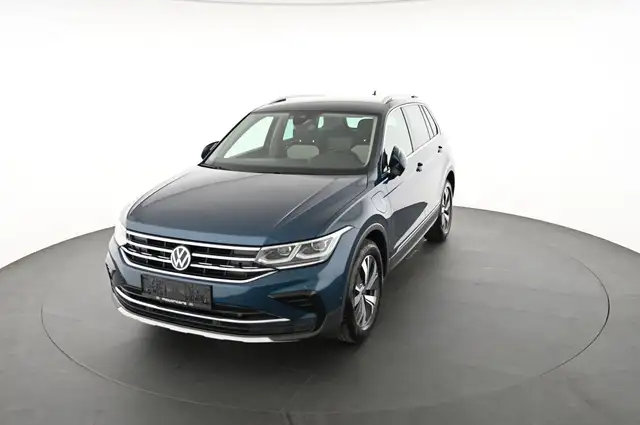 Volkswagen Tiguan view 11