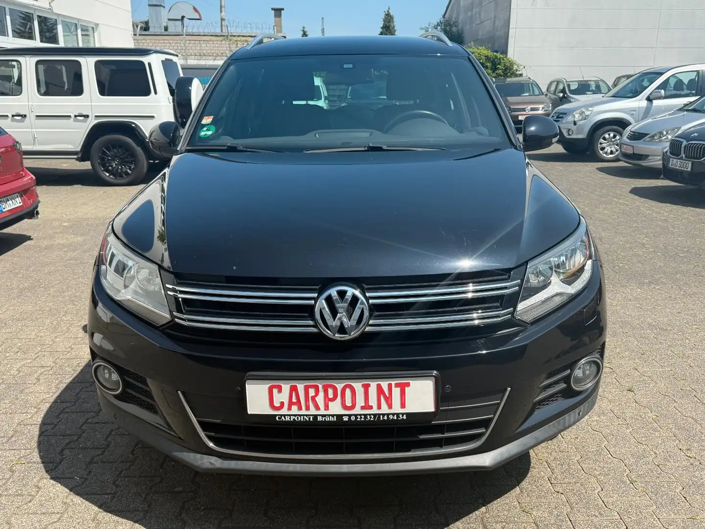 Volkswagen Tiguan Lounge 4Motion/NAVI/1.HAND/KAMERA/ALU/AHK Schwarz - 2