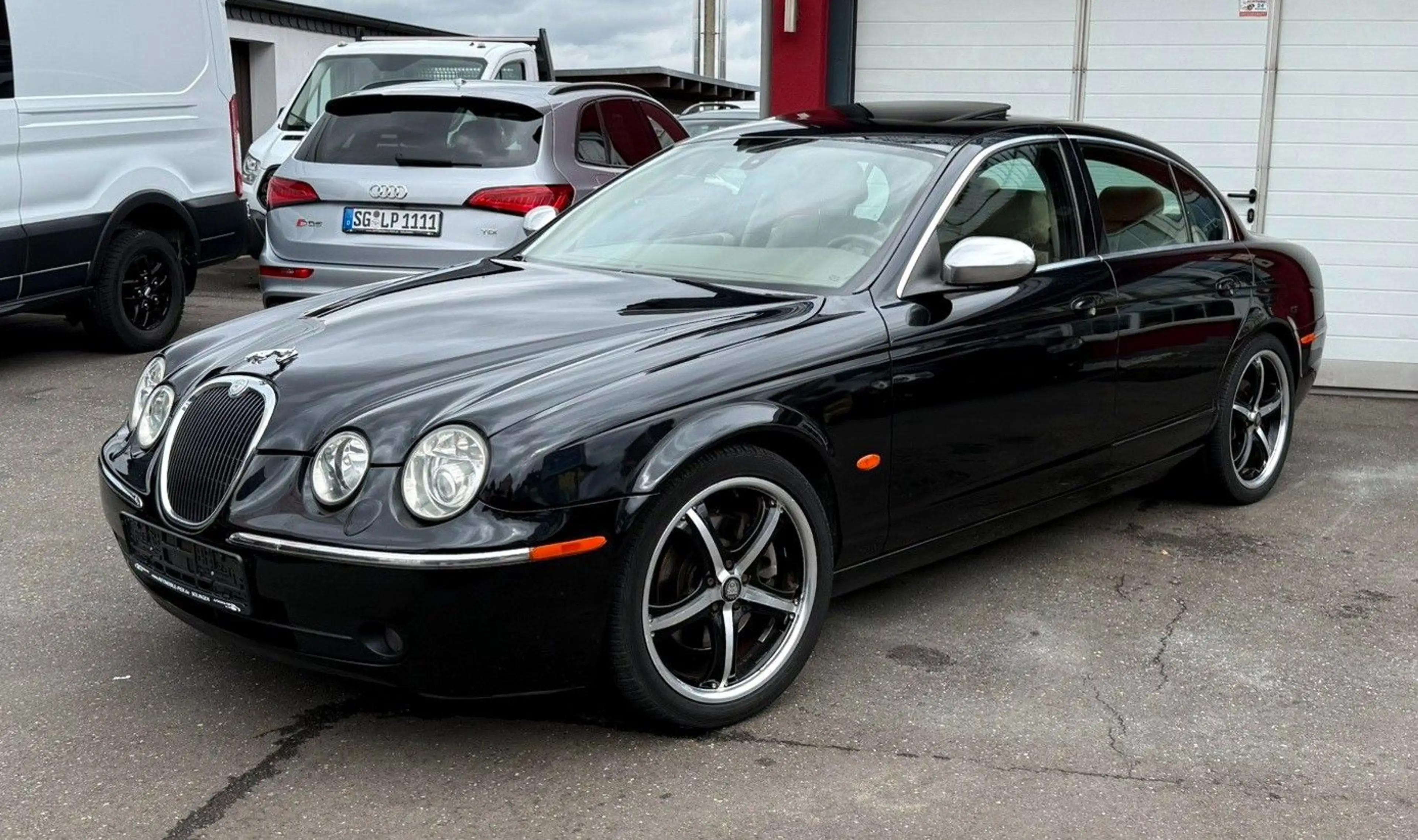 Jaguar S-Type 4.2 V8 Executive Leder/Navi/Shd/Xenon