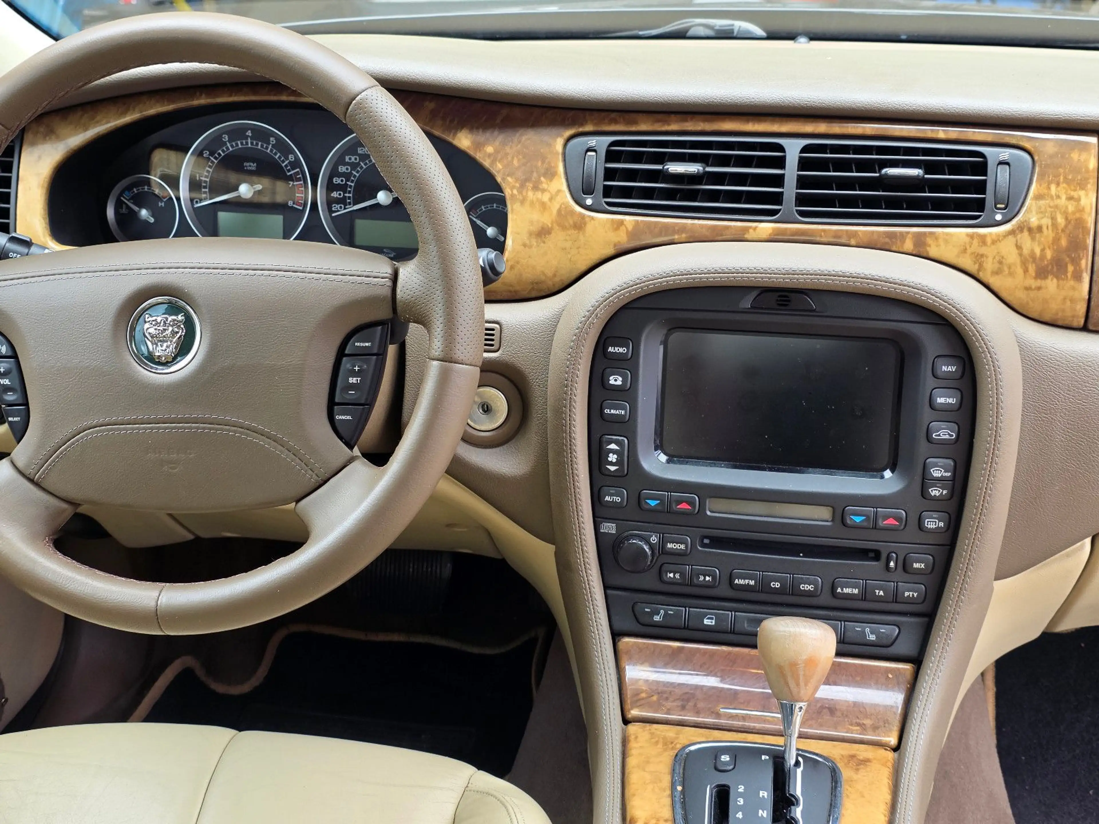 Jaguar S-Type 4.2 V8 Executive Leder/Navi/Shd/Xenon — photo 14