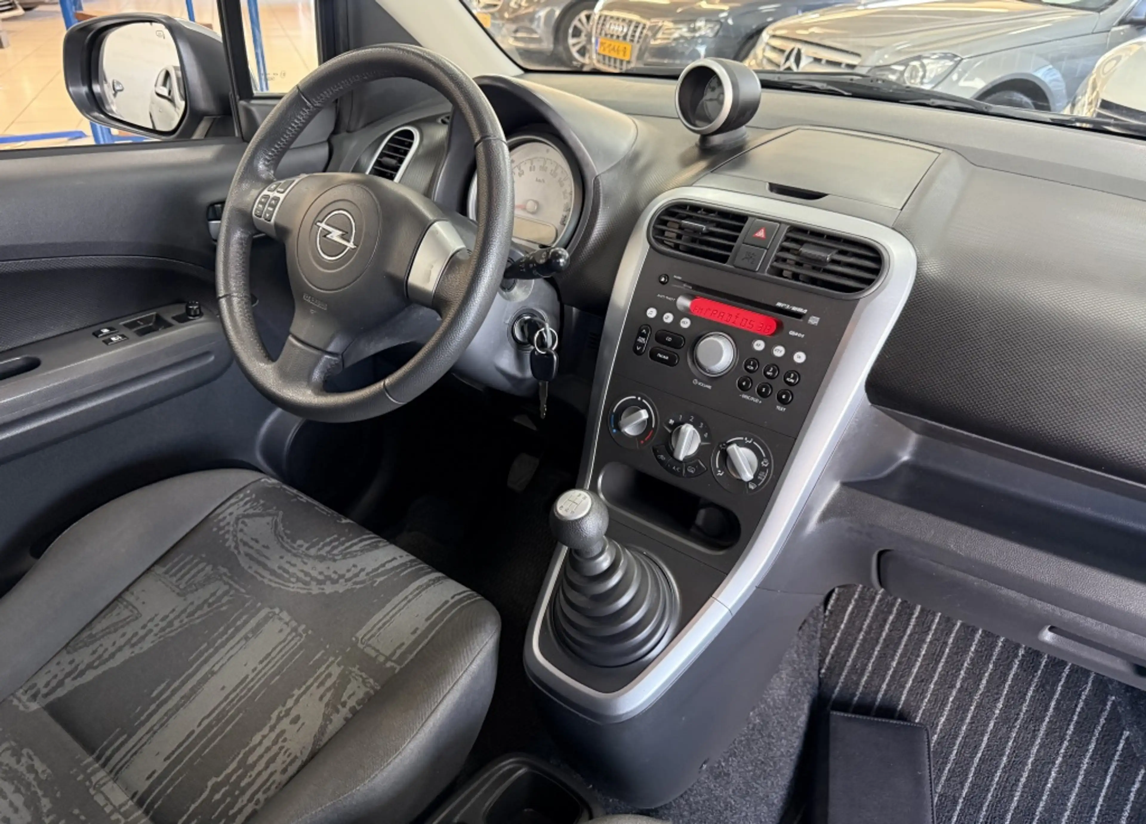 Opel Agila 1.0 Berlin Bovag Garantie Airco — photo 16