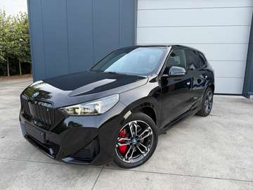iX1 66.5 kWh xDrive30