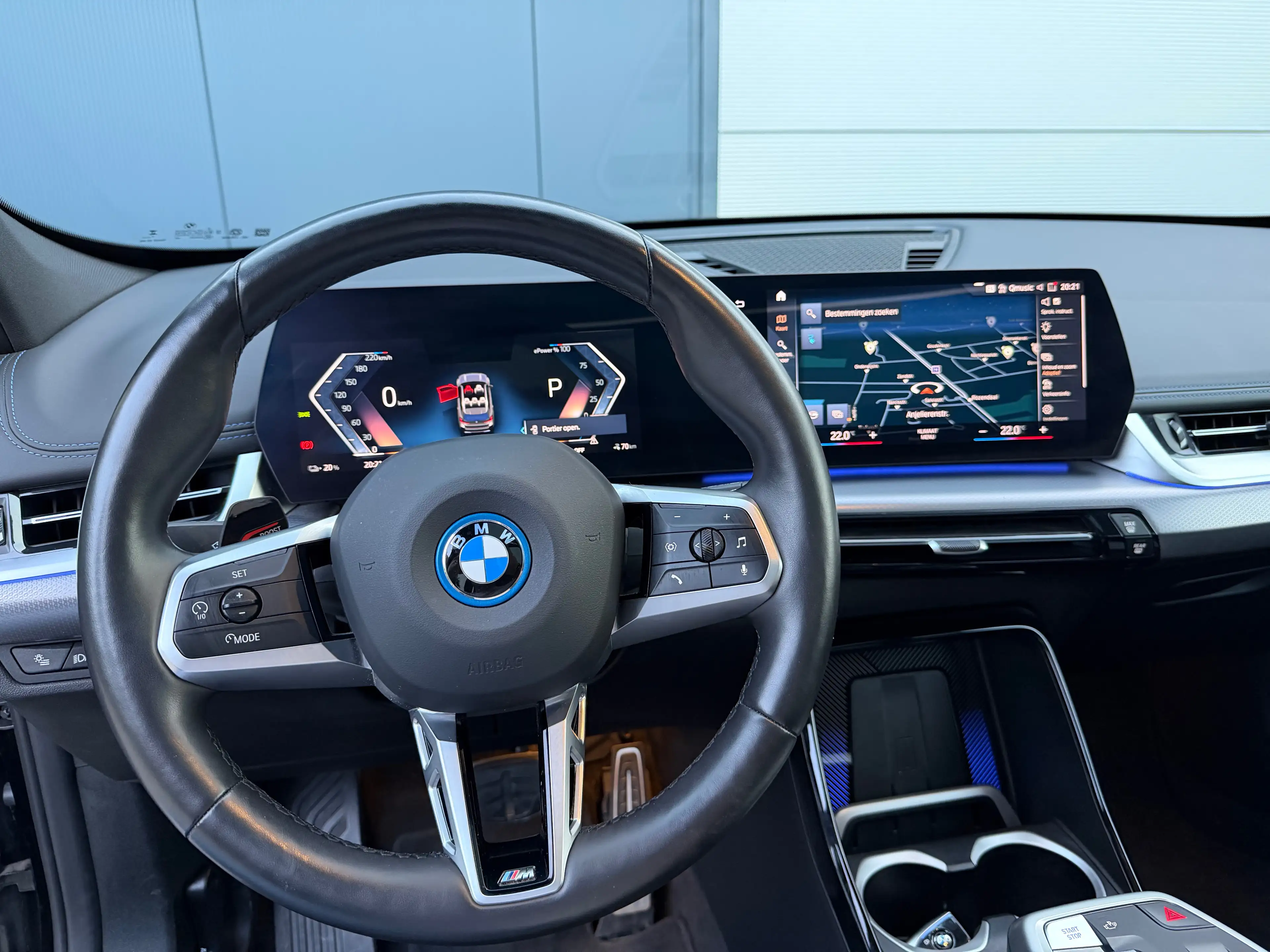 BMW iX1 iX1 66.5 kWh xDrive30 — photo 5