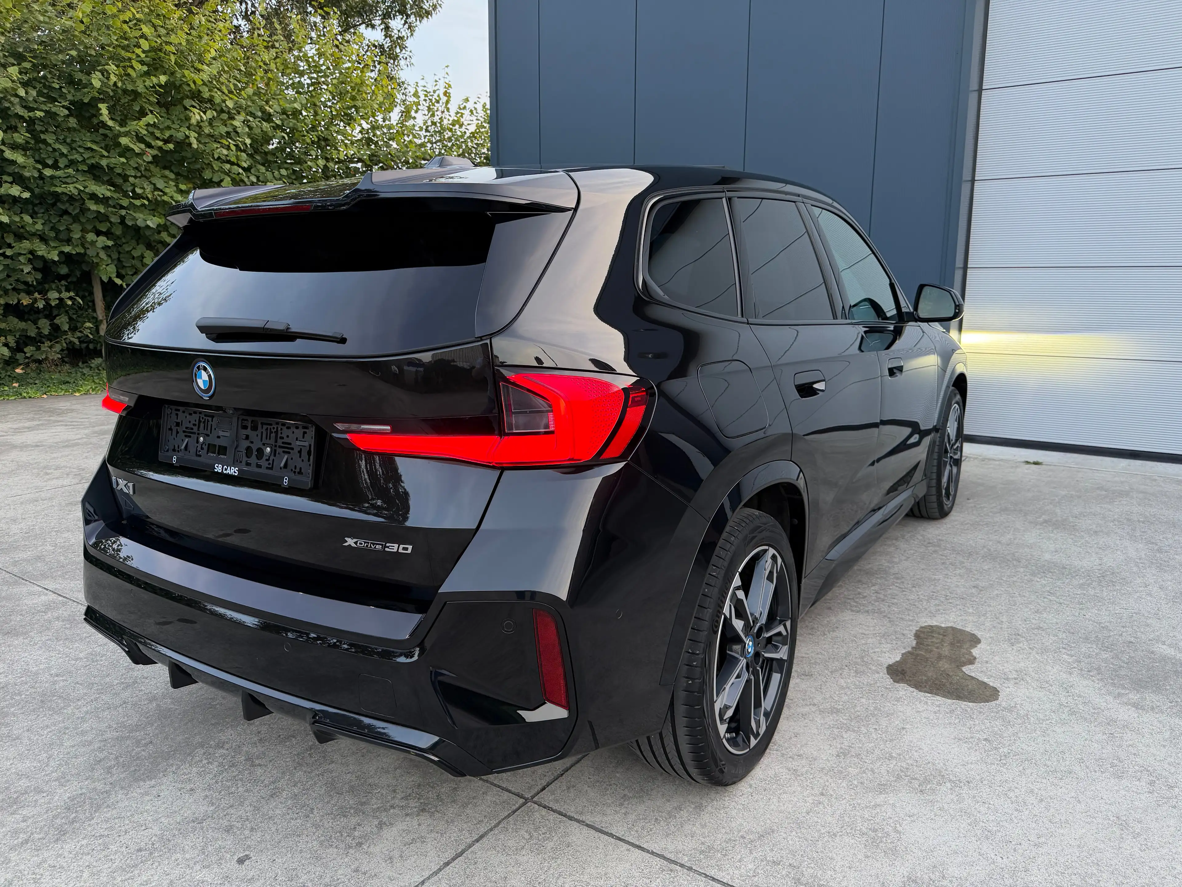 BMW iX1 iX1 66.5 kWh xDrive30 — photo 13