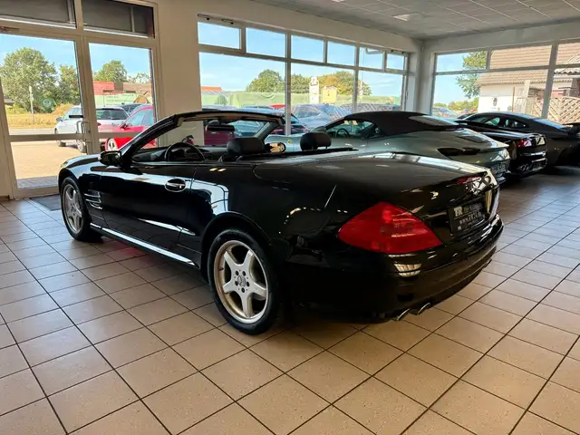 Mercedes-Benz SL view 5