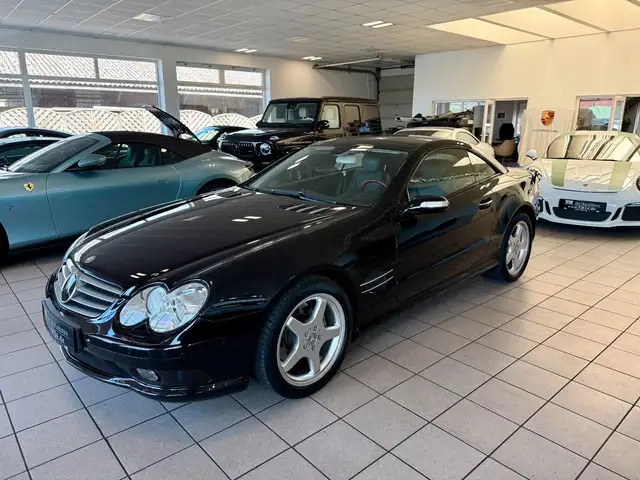 Mercedes-Benz SL view 4