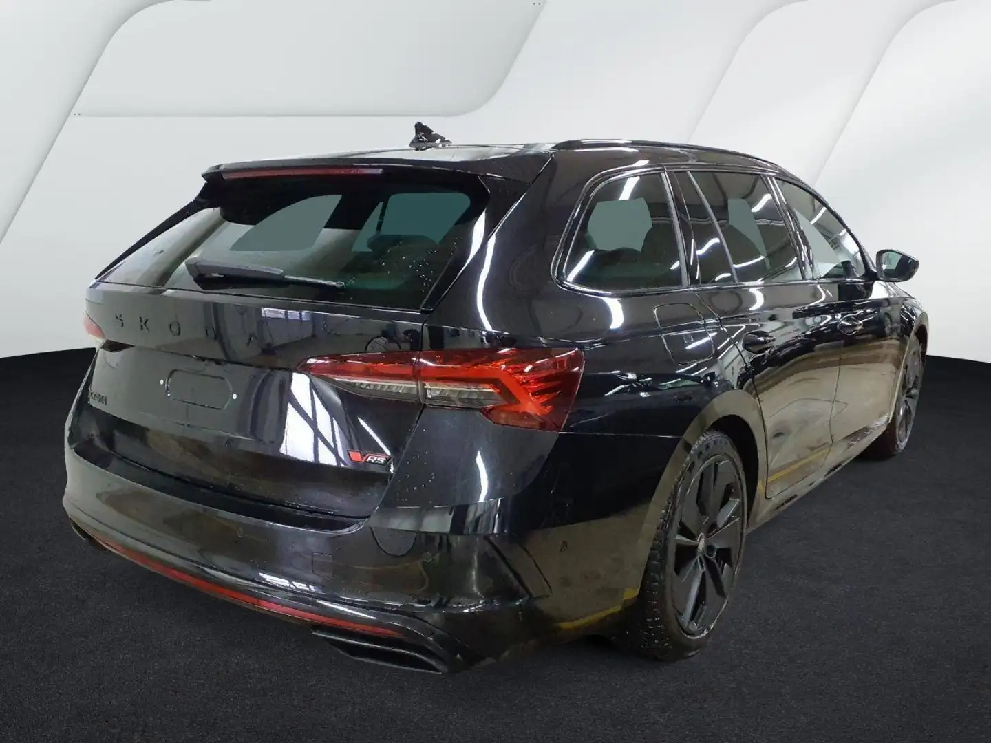 Skoda Octavia Combi 2.0 TSI DSG RS Navi FrontAssist Re Schwarz - 2
