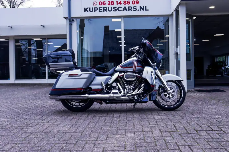 Harley-Davidson Tour Glide