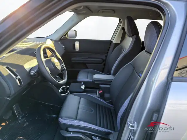 MINI Countryman view 10