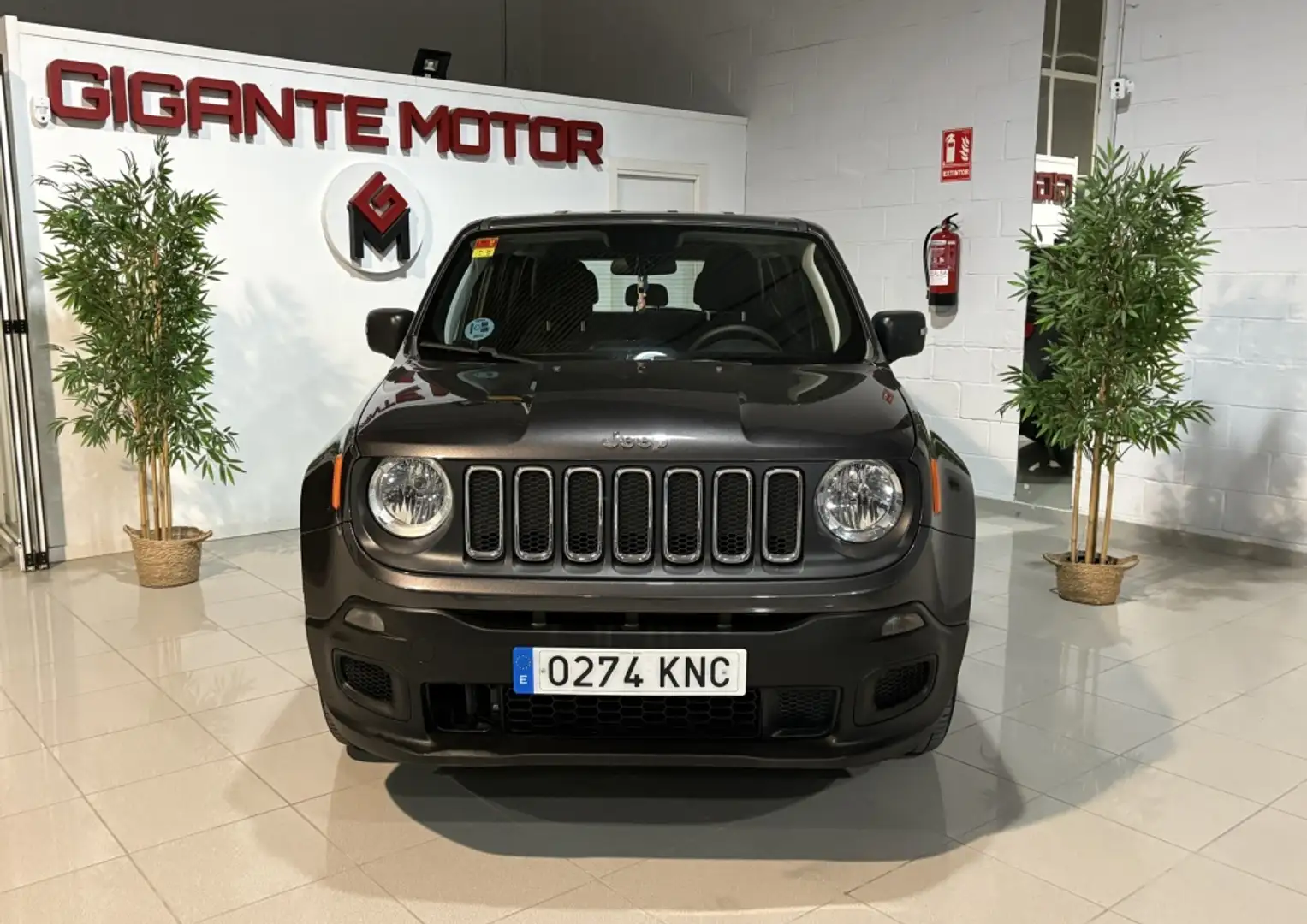 Jeep Renegade 1.6 E.TorQ Longitude 4x2 Gris - 2