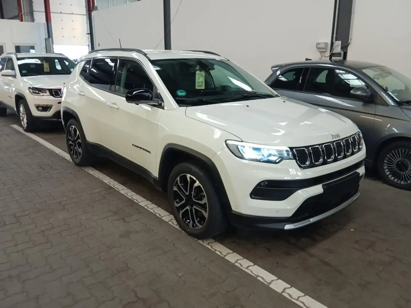 Jeep Compass Limited LED+NAV+LEDER+SHZ+360°+VIRTU+ACC Weiß - 1