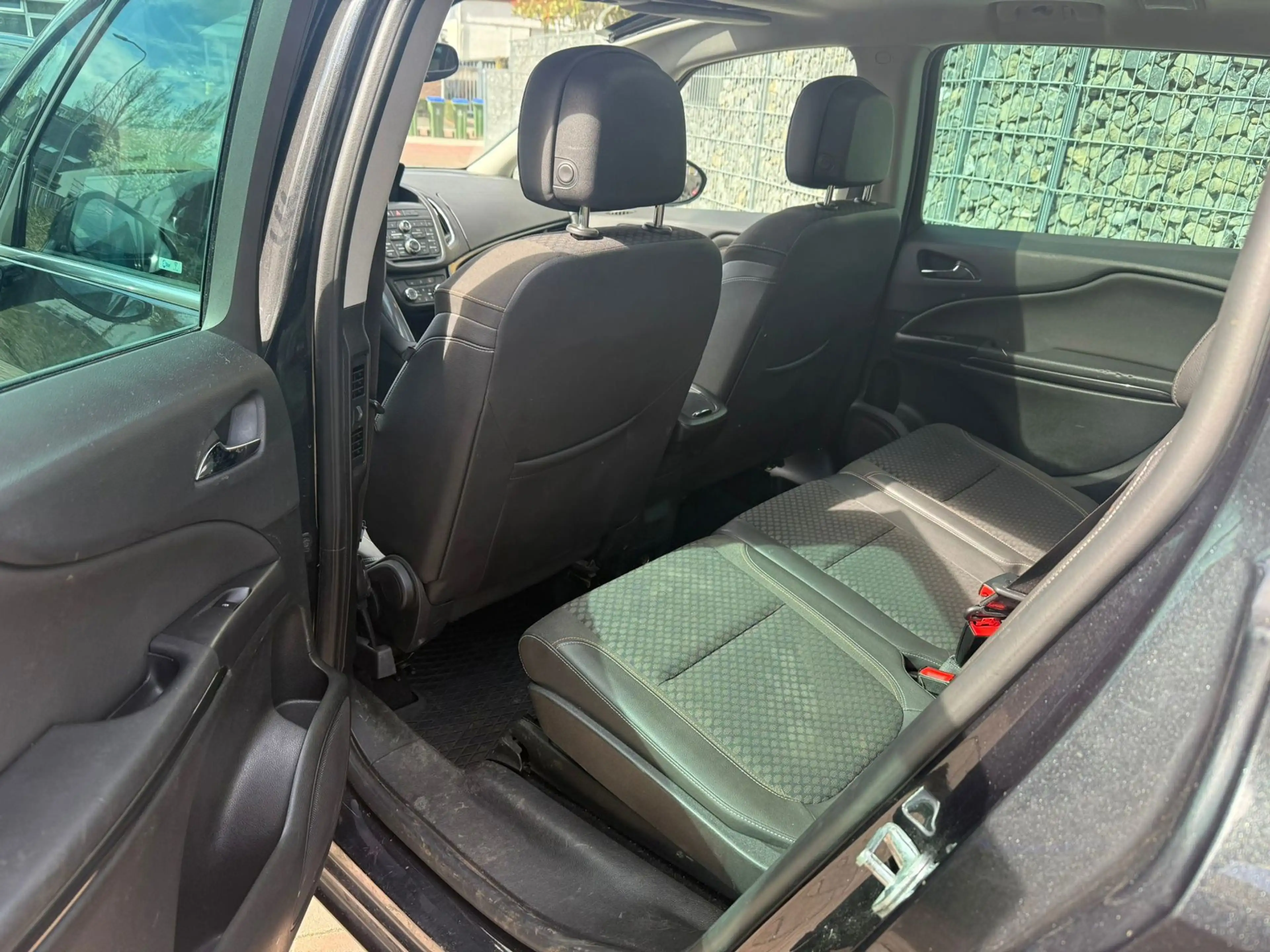Opel Zafira Tourer 1.4 Innovation 7p. *PANODAK* — photo 13