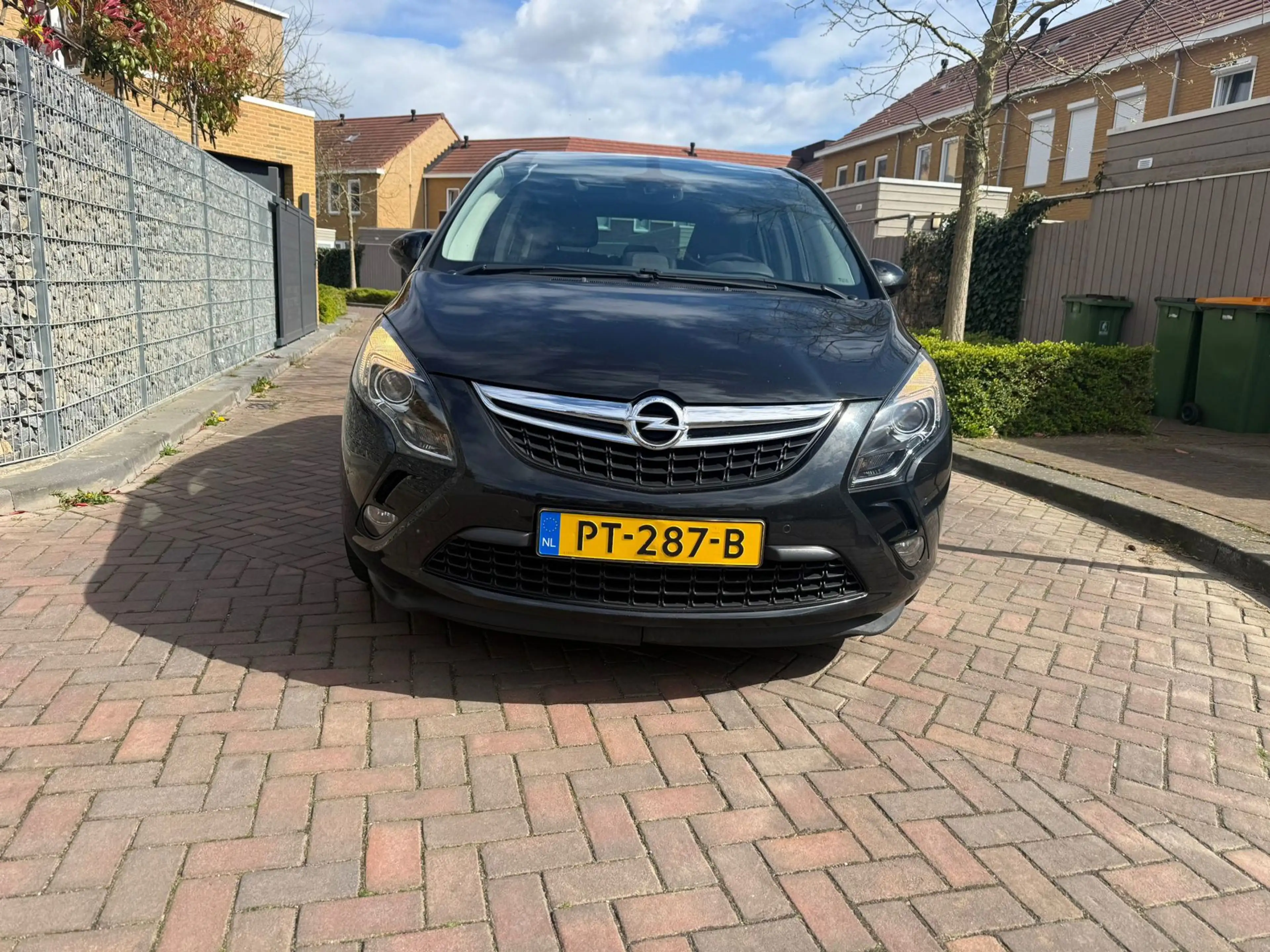 Opel Zafira Tourer 1.4 Innovation 7p. *PANODAK* — photo 2