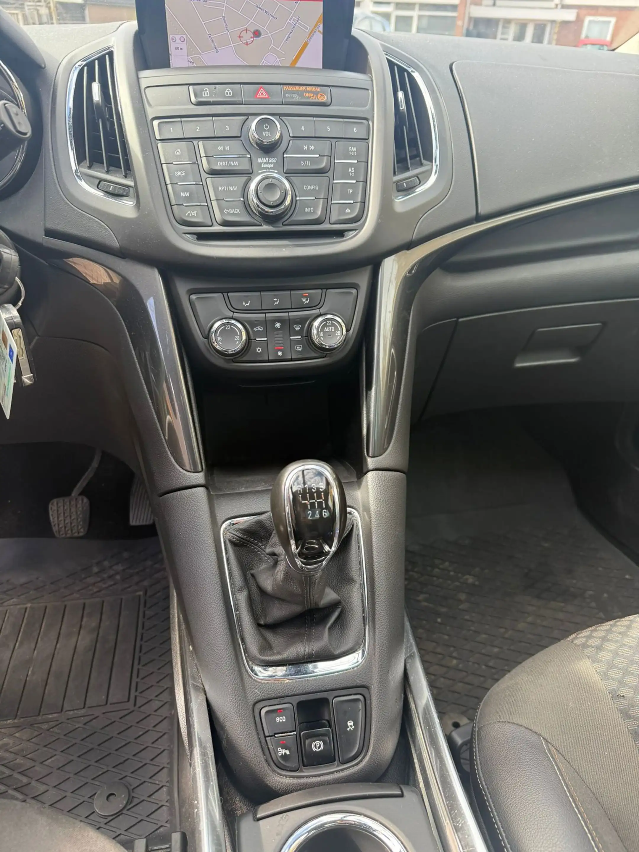Opel Zafira Tourer 1.4 Innovation 7p. *PANODAK* — photo 11