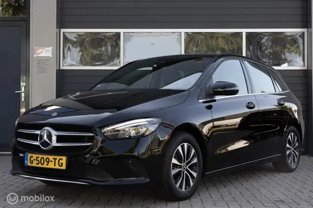 Mercedes-Benz B 180 Business Solution Plus NAVI PDC Stoelverw.