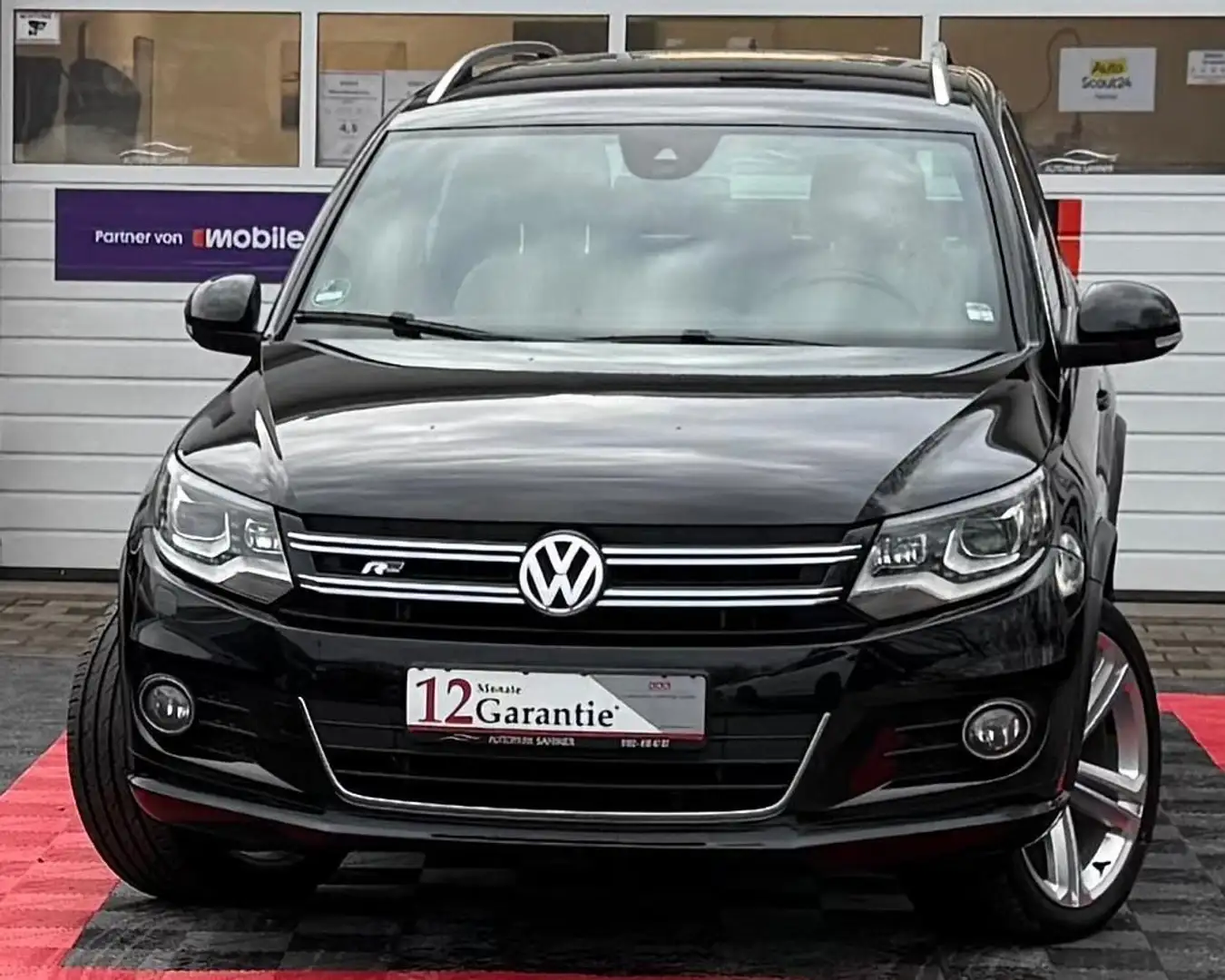 Volkswagen Tiguan *R LINE*4Motion* Schwarz - 1